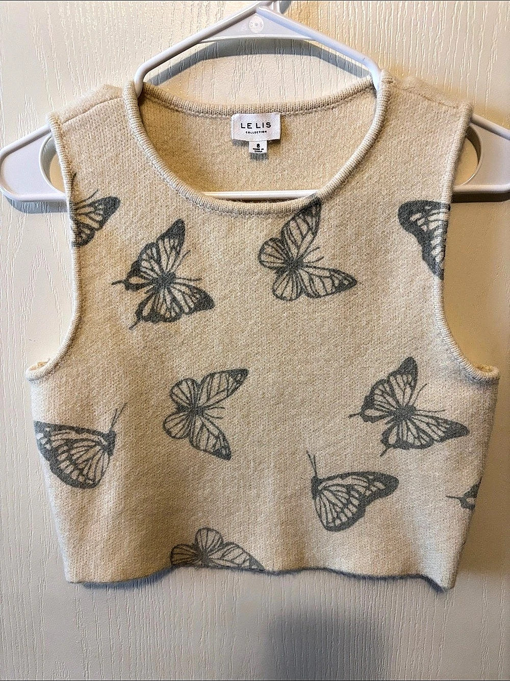 LE LIS Butterfly Print Sweater Vest in Cream Size Small